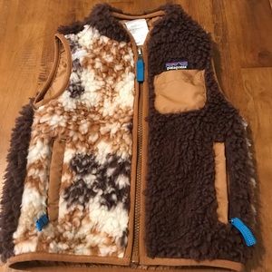 Patagonia Toddler’s fleece vest